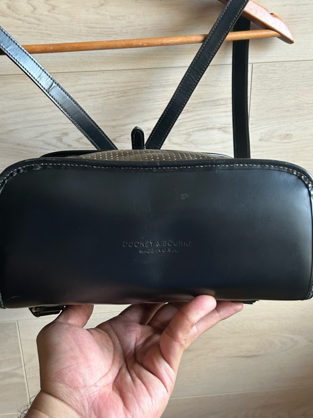 Vintage Dooney & Bourke Cabriolet Leather Backpack - Picture 5 of 11